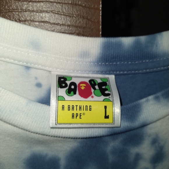 Bathing ape - Picture 3 of 3